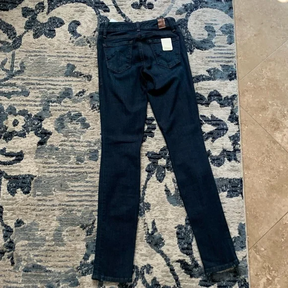 NWT Level 99 “Lily” Signature Skinny Straight Contoured Waistband Size 24 - Picture 5 of 11